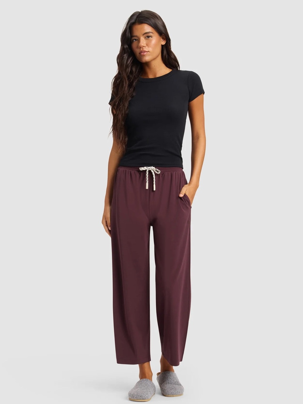 Women's Studio Cropped Wide Leg Pant - Raisin